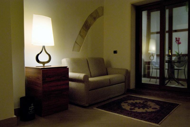 Alvino Suite And Breakfast Lecce Exterior photo