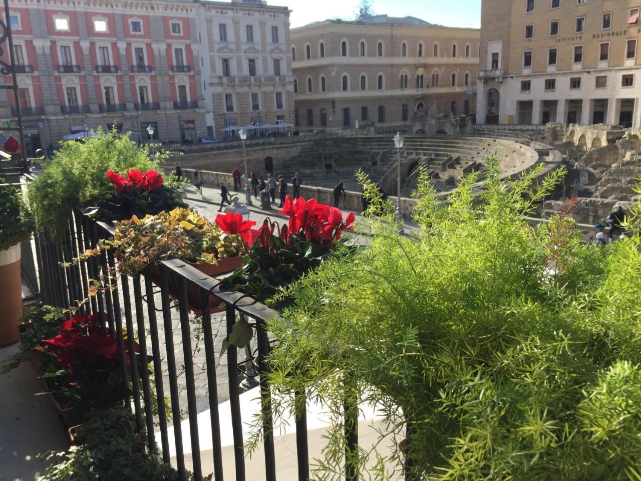 Alvino Suite And Breakfast Lecce Exterior photo